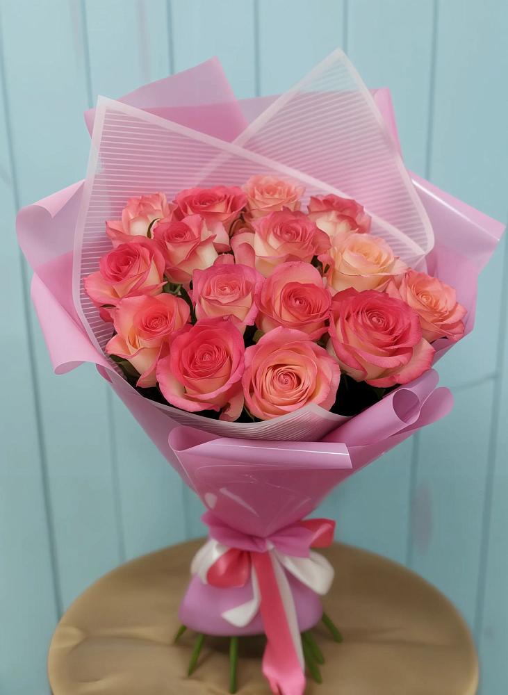 Букет 15 Розовых роз Равель в Лисино-Корпус