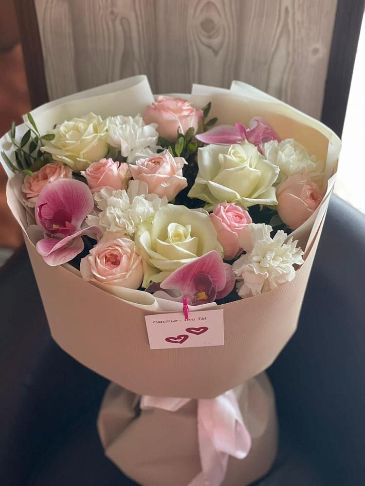 Букет цветов из: Орхидеи, Розы и Гвоздики в Лисино-Корпус