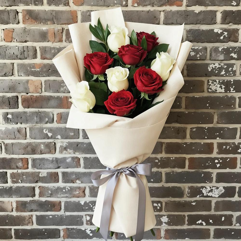 Букет цветов из: Розы в Лисино-Корпус