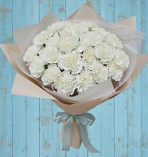 Букет цветов из:  Гвоздики в Лисино-Корпус