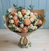Букет цветов из:  Альстромерии и Розы в Лисино-Корпус