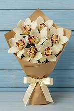 Букет цветов из:  Орхидеи и Розы в Лисино-Корпус